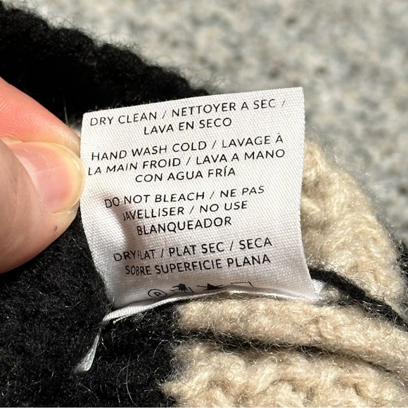 Naadam 100% Cashmere Striped Crewneck Sweater - XS - Picture 15 of 15